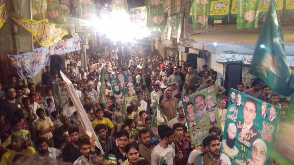 hinaparvezbutt's tweet photo. How to run a campaign, learn from #PMLN Sherrrrs. Well done! @AbidSherAli @SheikhWaqqas #NA122ForPMLN http://t.co/wg5KW6fdem