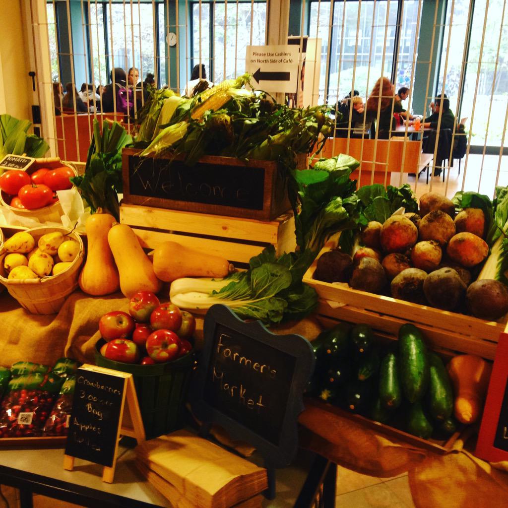 CafeMacblock's tweet photo. #loveontfood farmers market at Macblock Cafe http://t.co/nHqOywfnmn