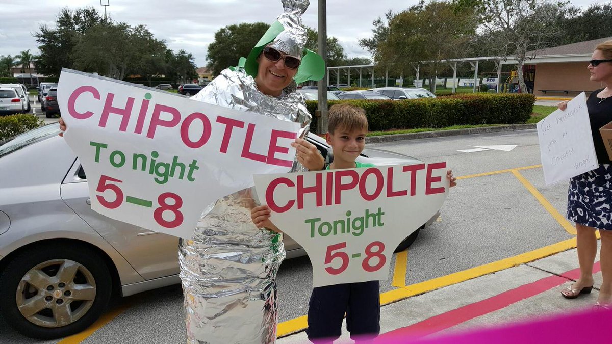 Mommyrushmore's tweet photo. Supporting Sandpiper Shores....happy to help! Come tonight and say you are here for us! #chipolte #sandpiperpta http://t.co/olStrIUS6H