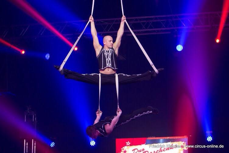 Circus Sijm tweet media