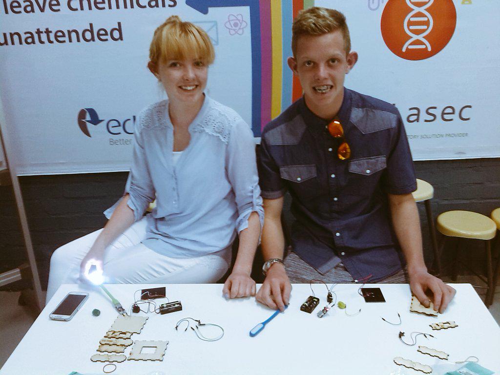 Edugreen_SA's tweet photo. Happy faces as these cool participants complete their DIY solar powered USB charger kit in 6 STEPS @ScienceCentreCT http://t.co/Y2a1h48vWX