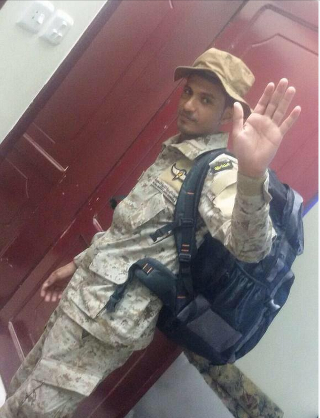 khalig_army's tweet photo. البطل السعودي هادي محنشي الذي إستشهد صباح اليوم في #عدن نسأل الله أن يرحمه وجميع الشهداء #عاصفة_الحزم 
#عدن_تنتصر http://t.co/QWa4452VJj