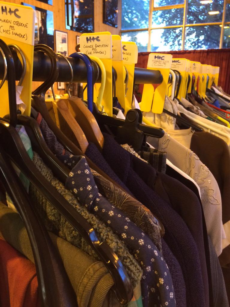 CYT_Wolves's tweet image. Great costume fittings tonight ready for our @HLFWestMids #patchtoplate film this weekend! #youththeatre