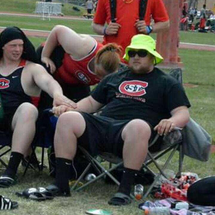 SCSU_TF_XC's tweet photo. Happy Birthday to this cool dude! @Ericjj20 Hope it's a good one!!! #Family #ThrowCrew #SCSUTF http://t.co/xDNfPMOE20