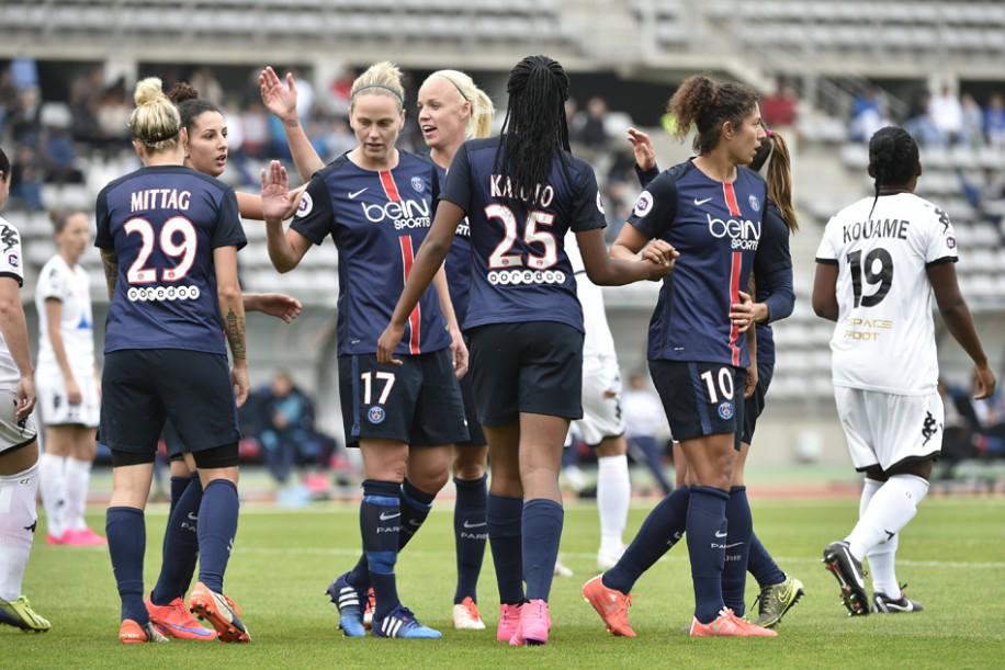 PSG_English's tweet photo. VIDEO: PSG's women's team also had a weekend to remember, thanks to a 8-0 demolition of Nimes http://t.co/0quELLhhsk http://t.co/bmY5IGy7UT