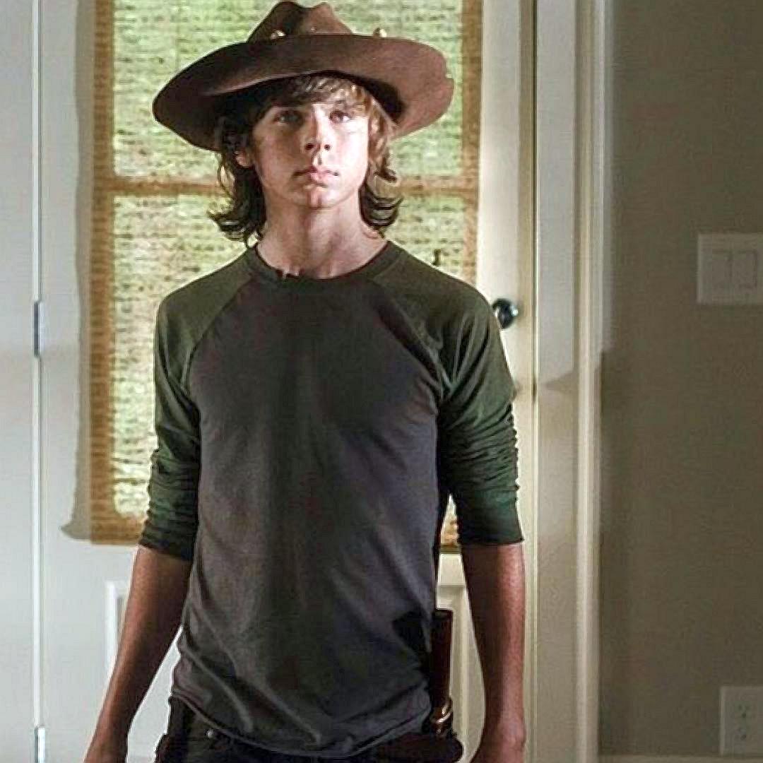 Miss Deee on Twitter: "So grown up ... Chandler Riggs as Carl Grimes in  \