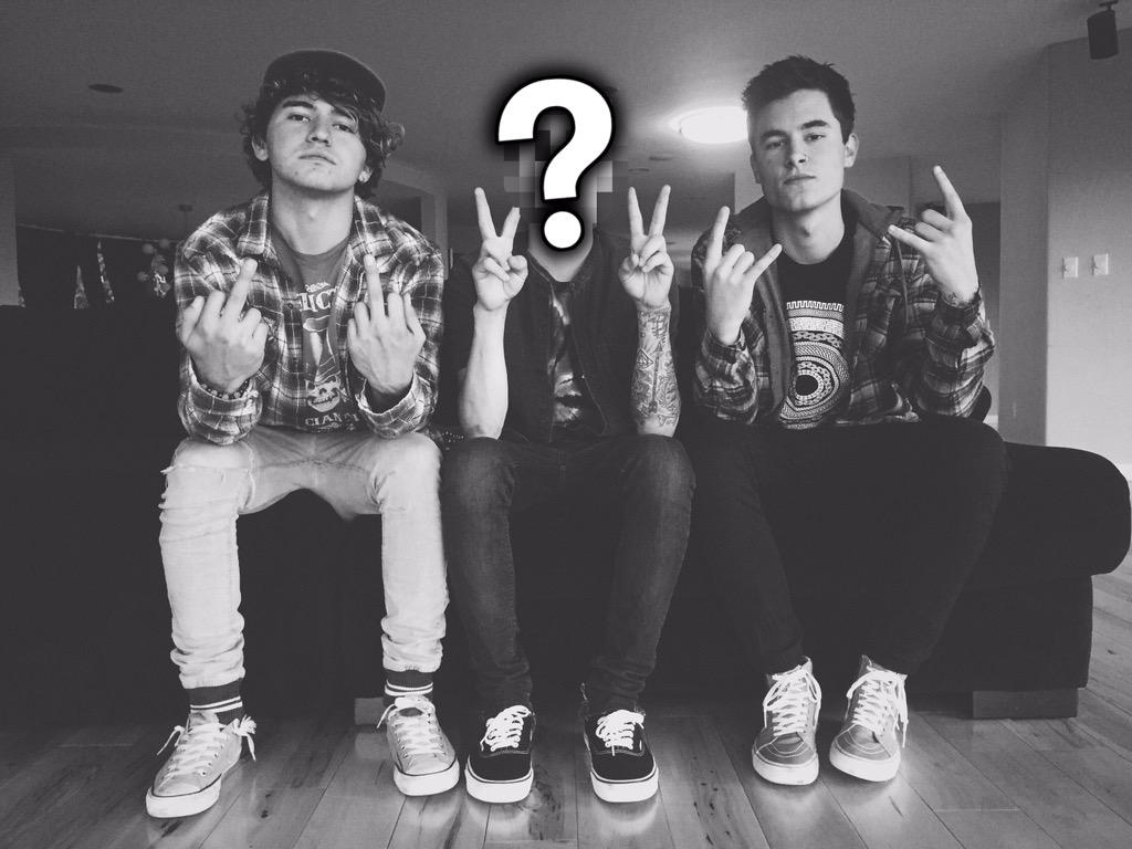 KianAndJc's tweet image. We play a little game of would u rather w tmrw's guest...but there's a KnJ twist, obviously😏 #KNJTAKEOVERMONTH
