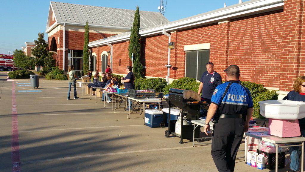 BullseyeZone's tweet photo. Getting ready for NNO R300 D391 T1962!!
@AdamFroeber @IeppertJoshua http://t.co/Z46tVzv2hw