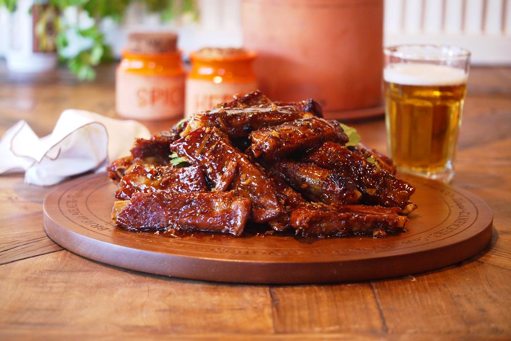 Ribs, wings and beer - oh my! <a href="/chefpaulymac/">paulymac</a> 
14.11.15
#mencancook #dudefoodextravaganza 
juliesplace.com.au/event/cooking-…