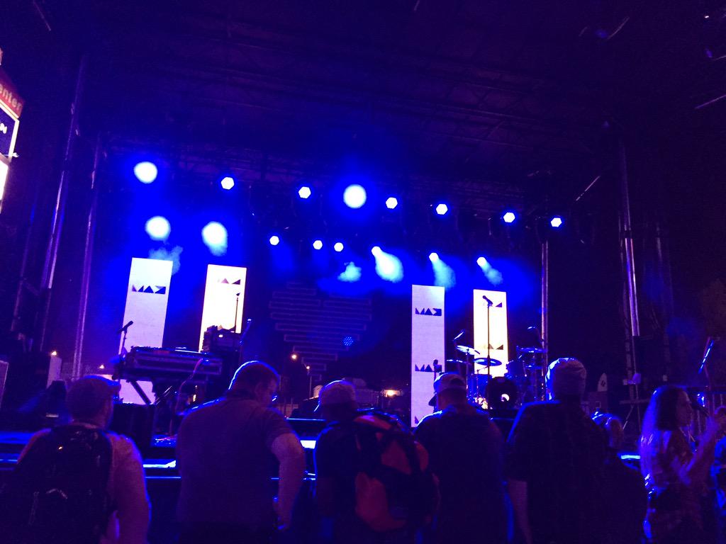 meldyjak's tweet image. Ready for #maxbash at #AdobeMax featuring Fitz and the Trantums, Cage the Elephant