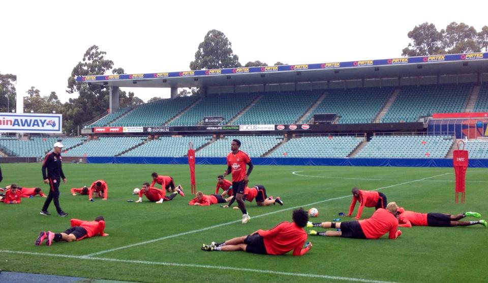 sebth's tweet photo. Final session for the @wswanderersfc Wanderers before tomorrow night's season opener against Brisbane Roar @SMHsport http://t.co/i5DMboVN5W