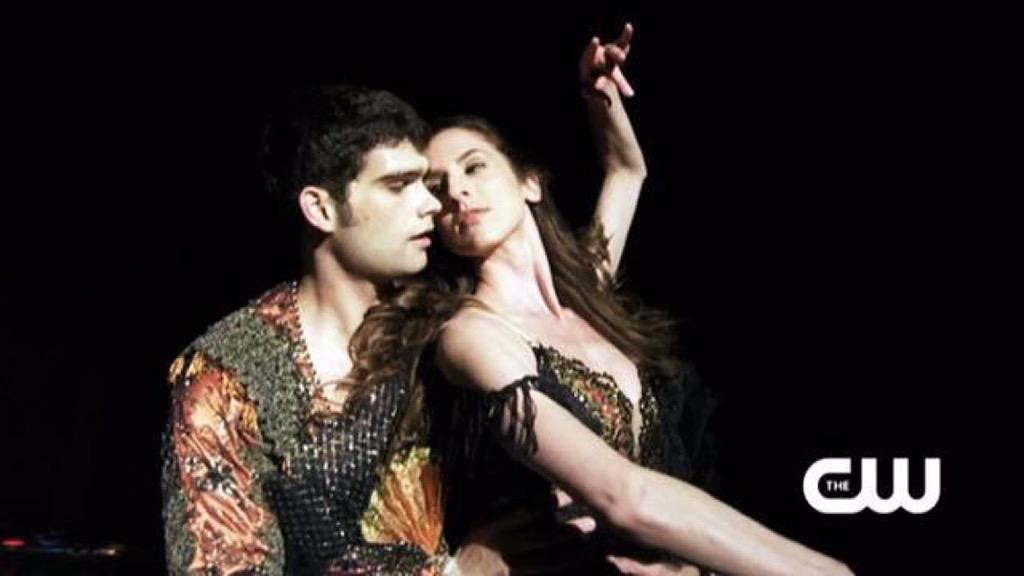 allidebona's tweet image. Check out 👉🏻 Instagram.com/p/8hKekYMOVN/ for something special! You've all changed my life and I want to say thanks!