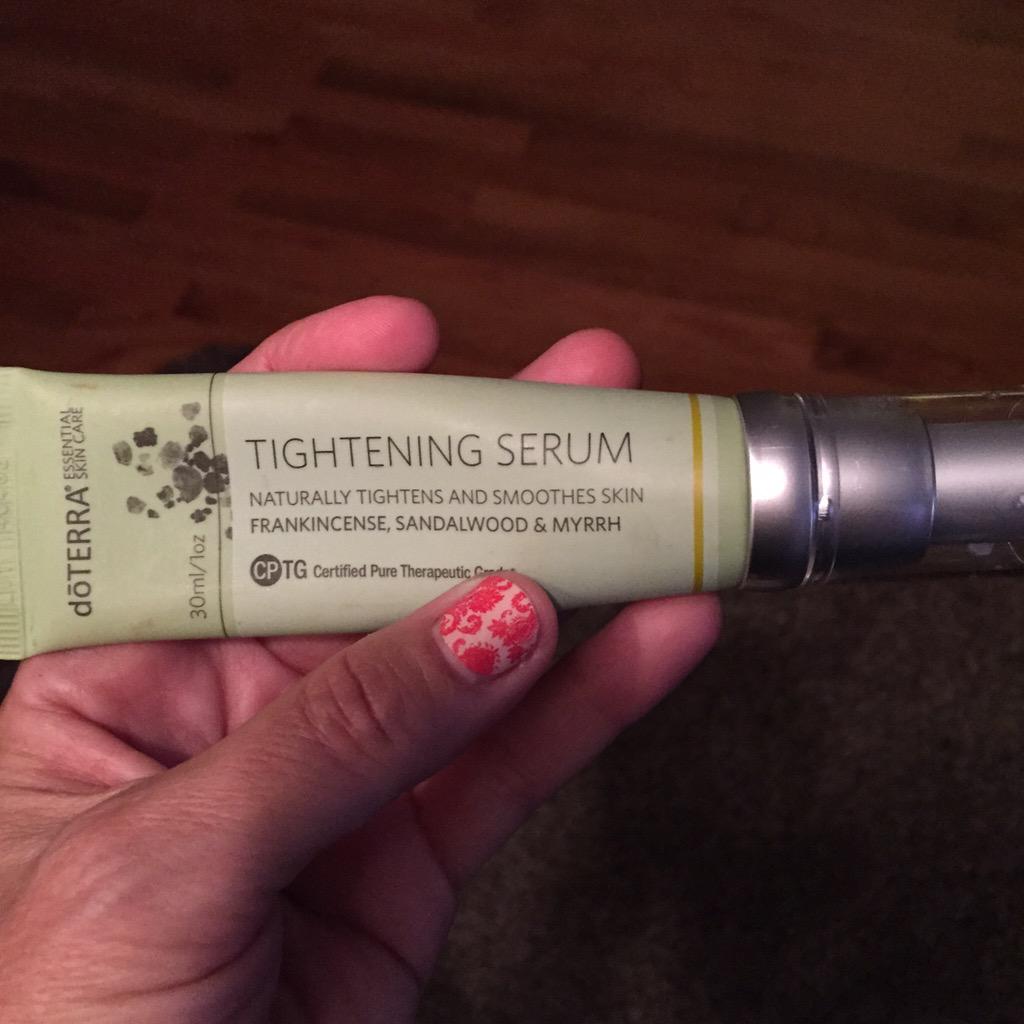 NBHealthyLife's tweet photo. One of my skincare "staples"! #tighteningserum #EOskincare http://t.co/2nWu2kUzky