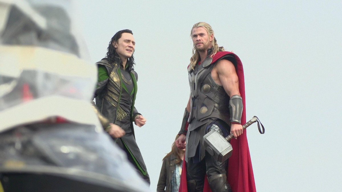 The_King_Loki's tweet photo. Loki and Thor http://t.co/guCyc6iOdh