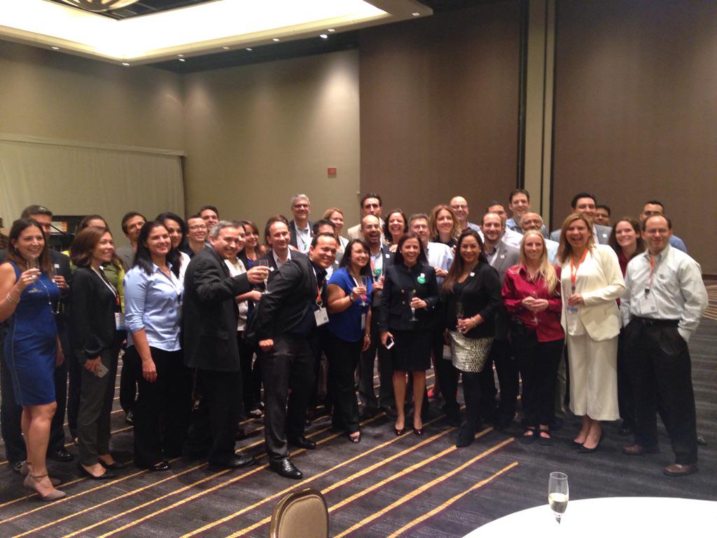 HispanicForumGE's tweet photo. Gracias/Thank you for helping to put together the summit #GEHFSUMMIT http://t.co/aLJyU7tSeU