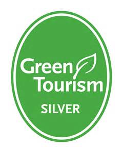 HaggisTours's tweet photo. Our Pitt Street offices in Edinburgh currently send O% waste to landfill :) :) #greentourism #livegreen #sustainable http://t.co/8ezZdbXeQg