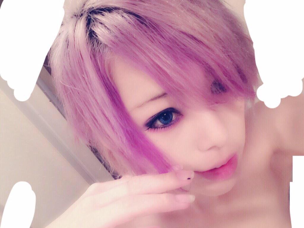 d_0416_d's tweet photo. 今日はDメンの雹くんの誕生日だぜー！みんな祝えーヽ(´∀｀)ﾉ@蓮kん http://t.co/P9FUd9k01e