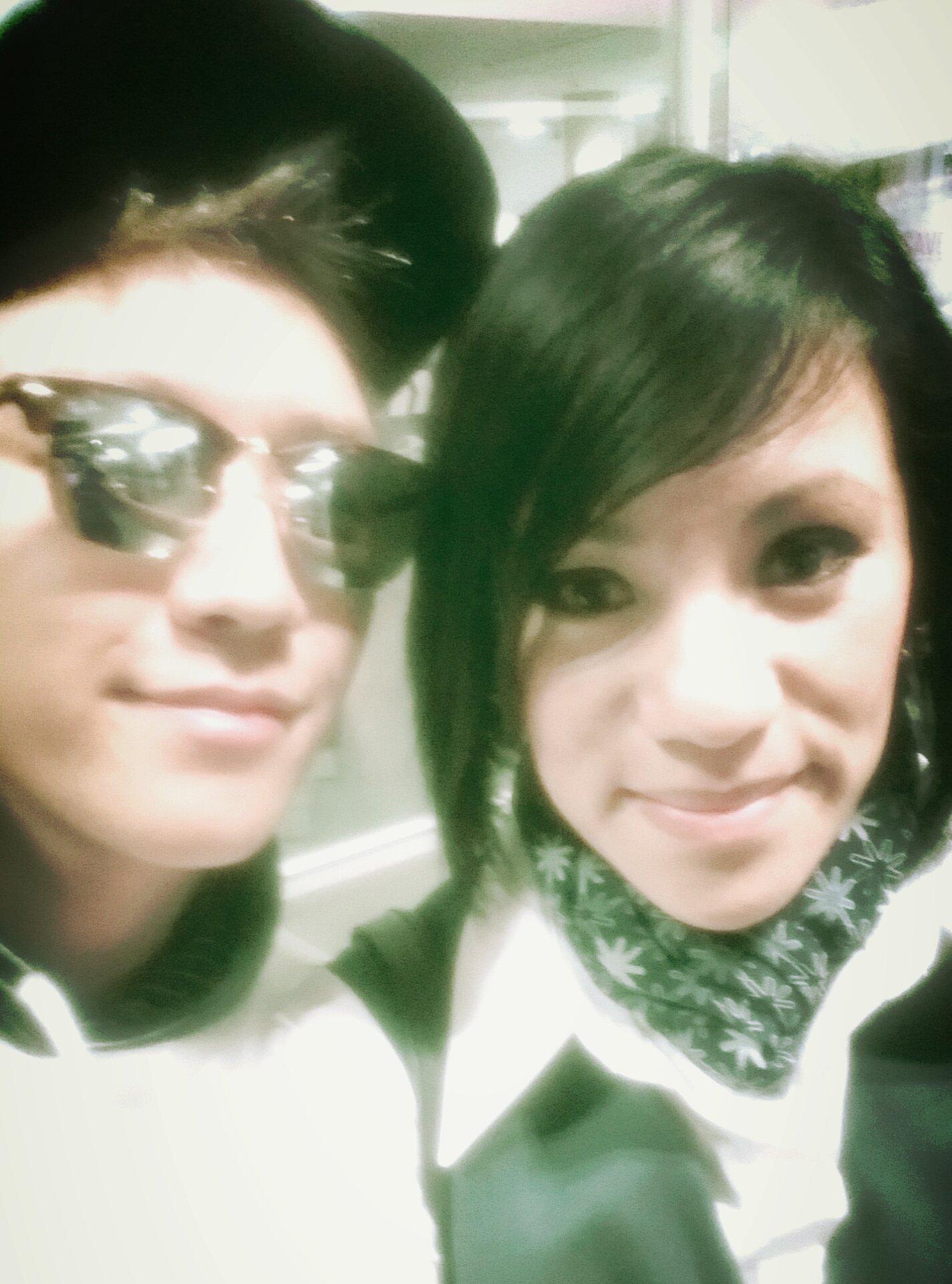 CQsFEUkVAAAxWj-.jpg:large