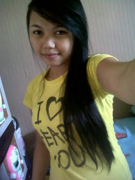 selladhevi2's tweet photo. Selfie sayang siang :D http://t.co/gNwnh1clO7