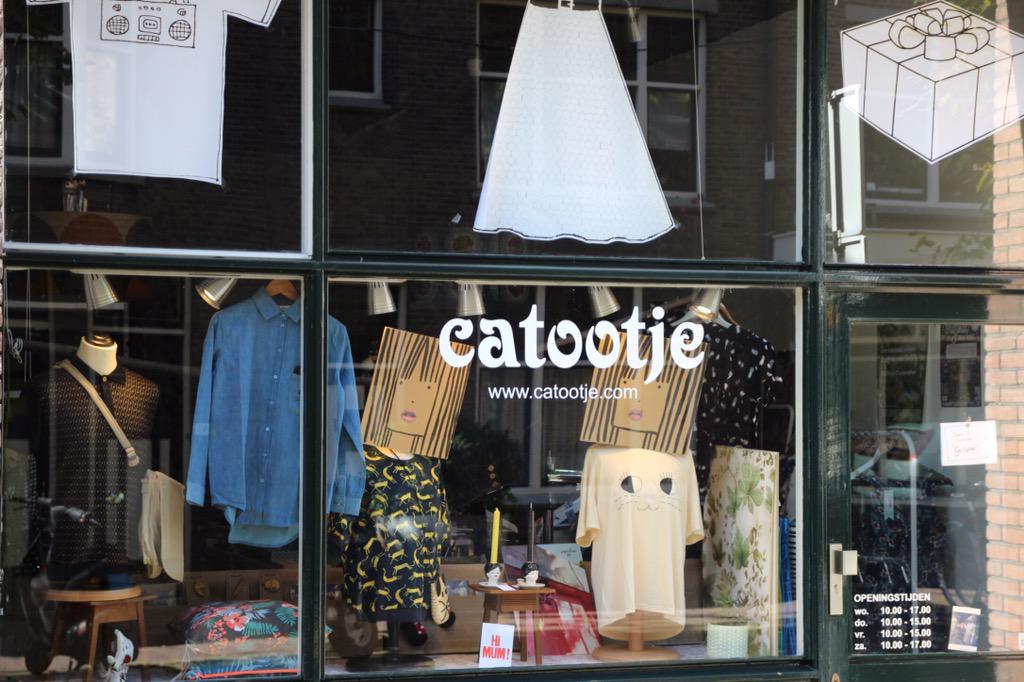 Leuke winkel <a href="/CatootjeCom/">Catootje</a> aan de Burgwal in Delft! Ook online catootje.com