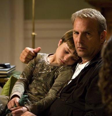 NotAnAverageDoc's tweet image. #MCM I think the way @SurvivedTheFire and his son have bonded is so heartwarming.