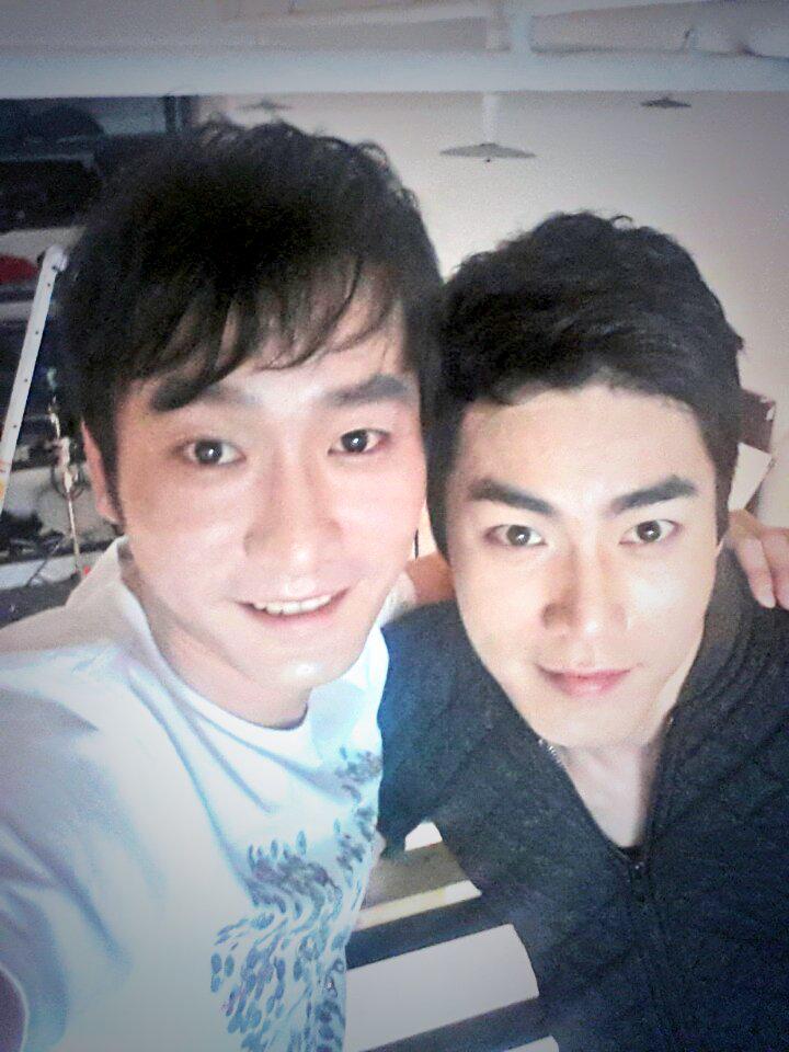 genchano83's tweet photo. 오랜만에 사진올리기 http://t.co/FxwJFCpZ8K