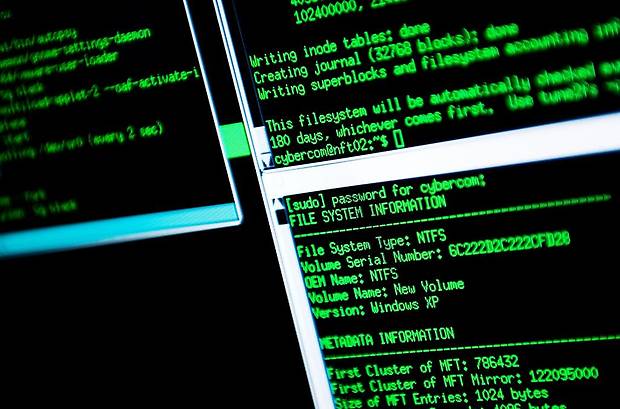 GoteborgsPosten's tweet photo. #Polisen varnar för ett avancerat #datavirus som låser fotografierna i din #dator. http://t.co/i5z2VWMTQy http://t.co/WTJA0xzFU6