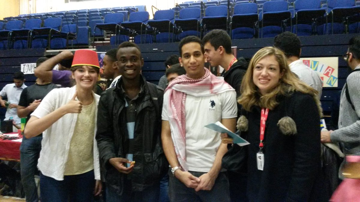 abeiks's tweet photo. #imperialfreshersfair #imperialarabsoc http://t.co/Q7J53YqN4v