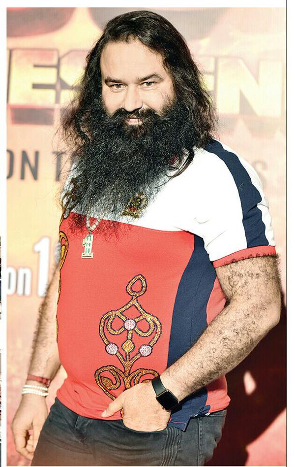 avtarinsan's tweet photo. @Gurmeetramrahim
माहीया..वे..
असीं दिल दे..हो गये आं मरीज़,
दर्श तेरा ही दवाई आ..😢😢
पापा जी..😥😢😭
#MSG2AtTheTop https://t.co/x0iEwmqfwf
