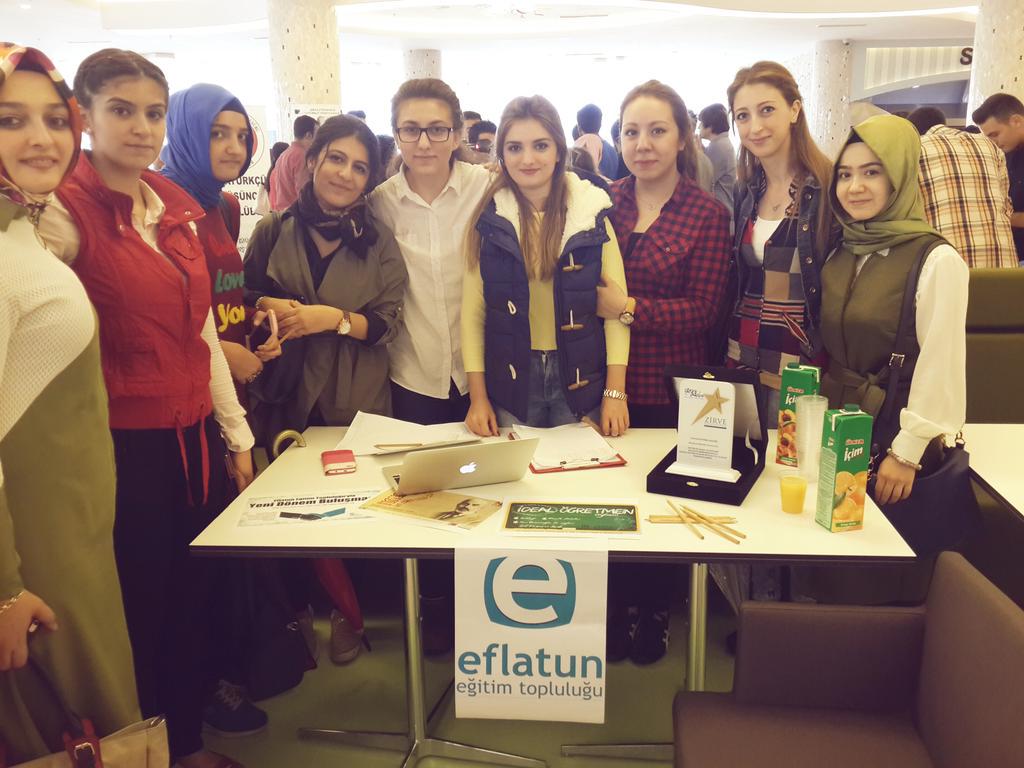 eflatun_edu's tweet photo. Yeni üyelerimizle tanıştık..sizi de beklerizz👈🎉 @ZirveKultur @ZirveUniversite http://t.co/6l0tQCFtlo