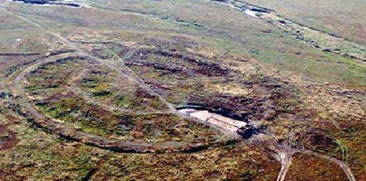 DivniyMir's tweet image. Аркаим в Челябинской области (III–II тысячелетие до н.э.) находится на той же широте, что и Стоунхендж. Совпадение?