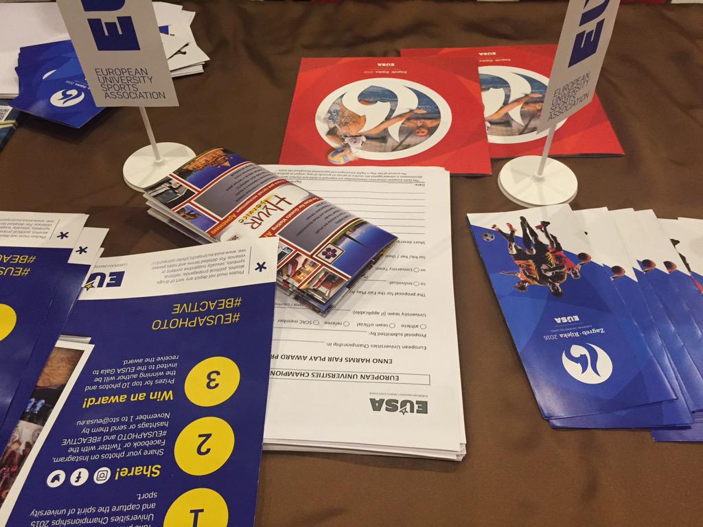 LevikMelkonyan's tweet photo. Waiting for the event to start #BeActive #EUSAPHOTO http://t.co/PlpYJyTaEE