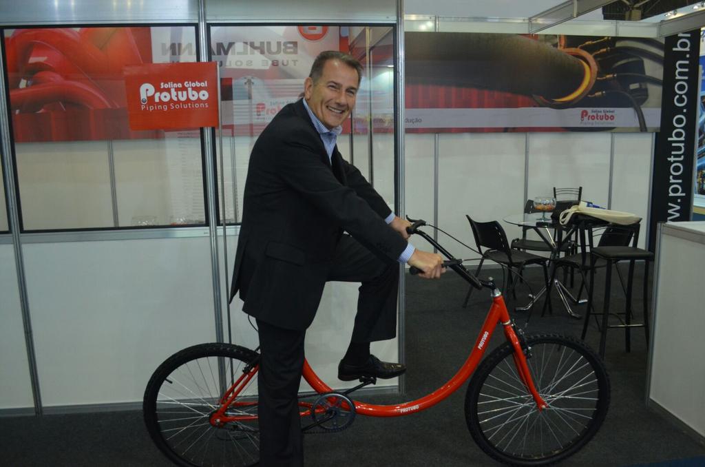 SolinaProtubo's tweet image. #tubotech2015 #tubotech we designed this bike specially for the fair! Visit us and see what we are capable of!