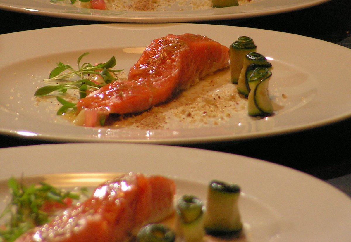 It's what goes with #WineWednesday <a href="/GoodTasteMag/">Good Taste</a> 
<a href="/food24/">food24.com</a> 
<a href="/Fresh_Living/">Fresh Living</a>
<a href="/Crush_online/">Crush</a> 
@FHEMag
<a href="/AspasiaKarras/">Aspasia Karras</a>