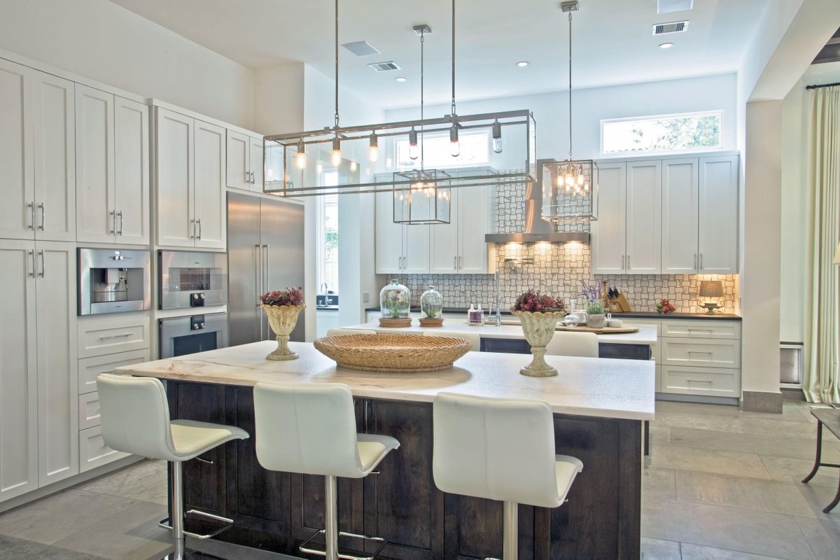 Janet Gust Design tweet media