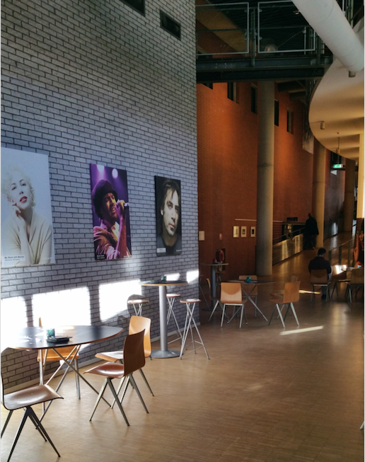 emotion_nl's tweet photo. Voorbereidingen treffen in @PodiumGigant voor #MElive! Nog 6 weekjes, we hebben er zin in! http://t.co/d8UnATr0Y4 http://t.co/ebvRFqtoHj