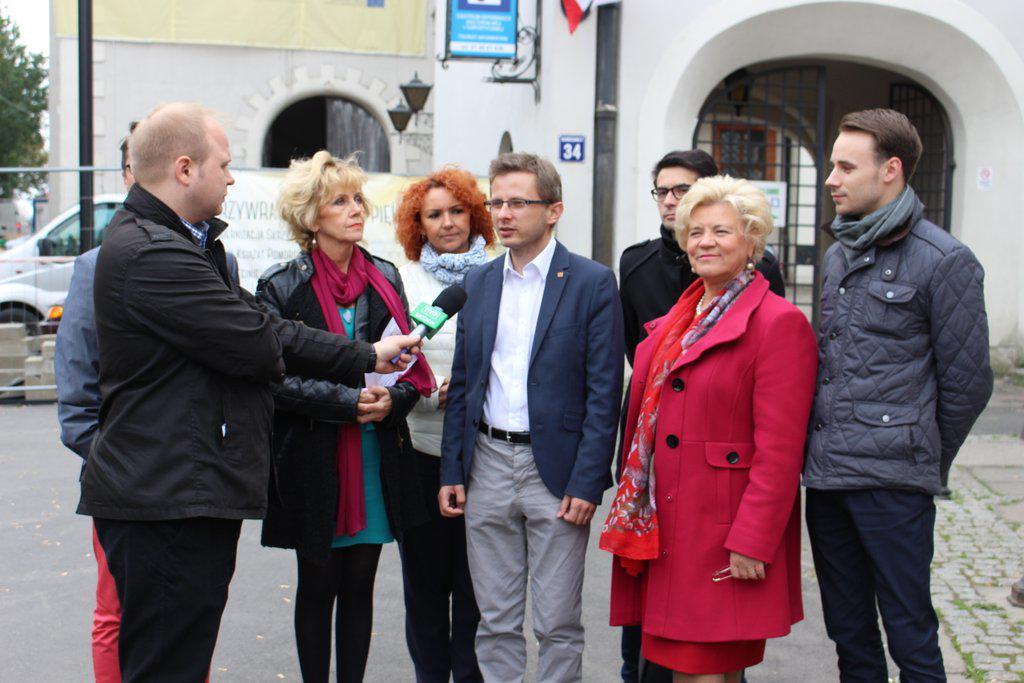 Konferencja prasowa już za nami. Teraz ruszamy i działamy! Przekonamy nieprzekonanych :)