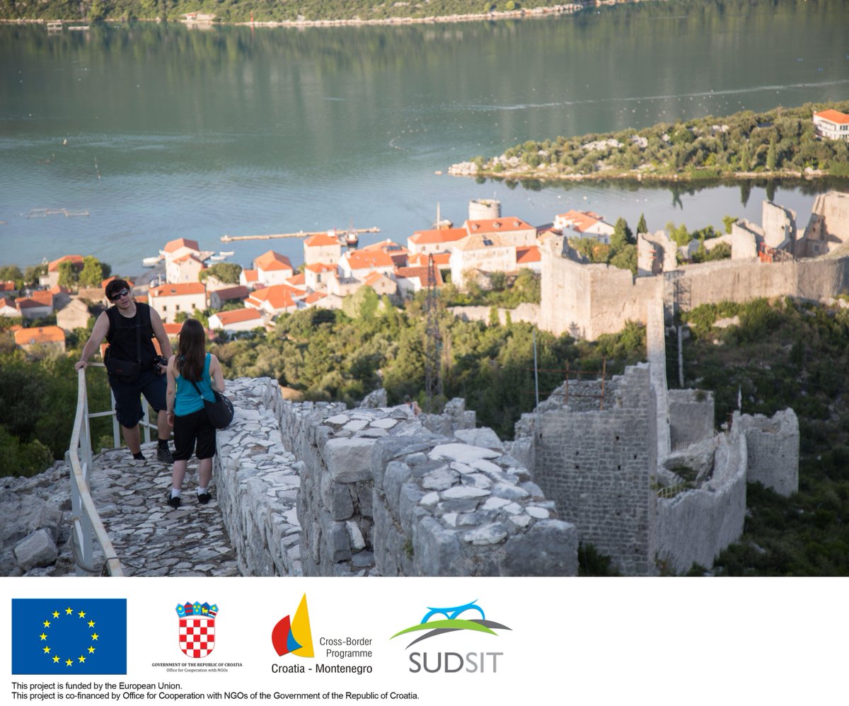 EUAmbME's tweet photo. EU podržava razvoj prekograničnog turizma #CrnaGora #Hrvatska, posjetite #Tivat i #Konavle http://t.co/GZOxnsdufk http://t.co/6NGqSBb1Pl
