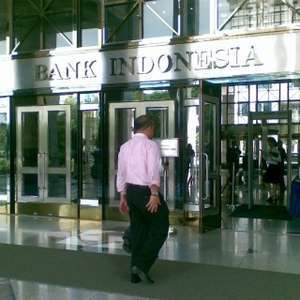 detikfinance's tweet image. Untuk Jaga Rupiah, Cadangan Devisa RI Turun ke US$ 101,7 Miliar de.tk/V5SKEL