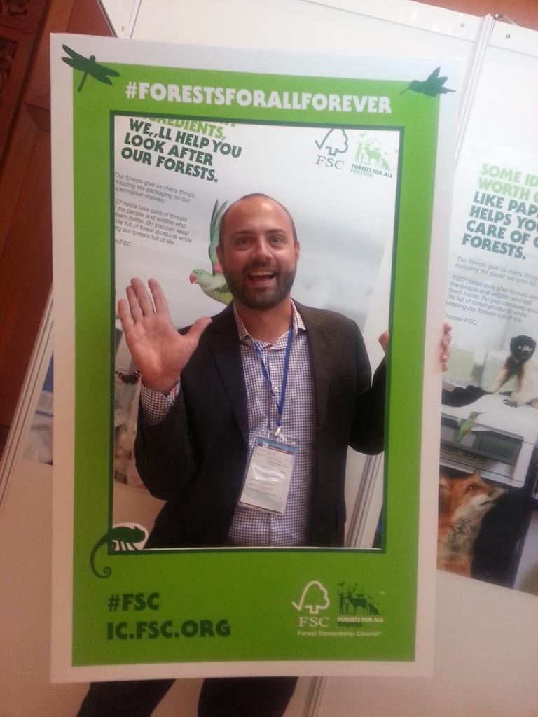JaycoFUNG's tweet photo. Chris Messer@KCCorp partnering with @FSC_IC to promote responsibly managed forests &amp; forest products #CSRAsia15 http://t.co/5xgdgsJbq7