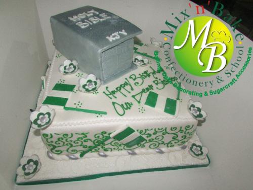 mixnbake's tweet photo. #BibleCake
#BirthdayCake
#9jaCake
#CakesInNigeria

Follow Us On:
Instagram: mixnbakeng
BBM Channel: C00241F75 http://t.co/VhUTu1IaqD