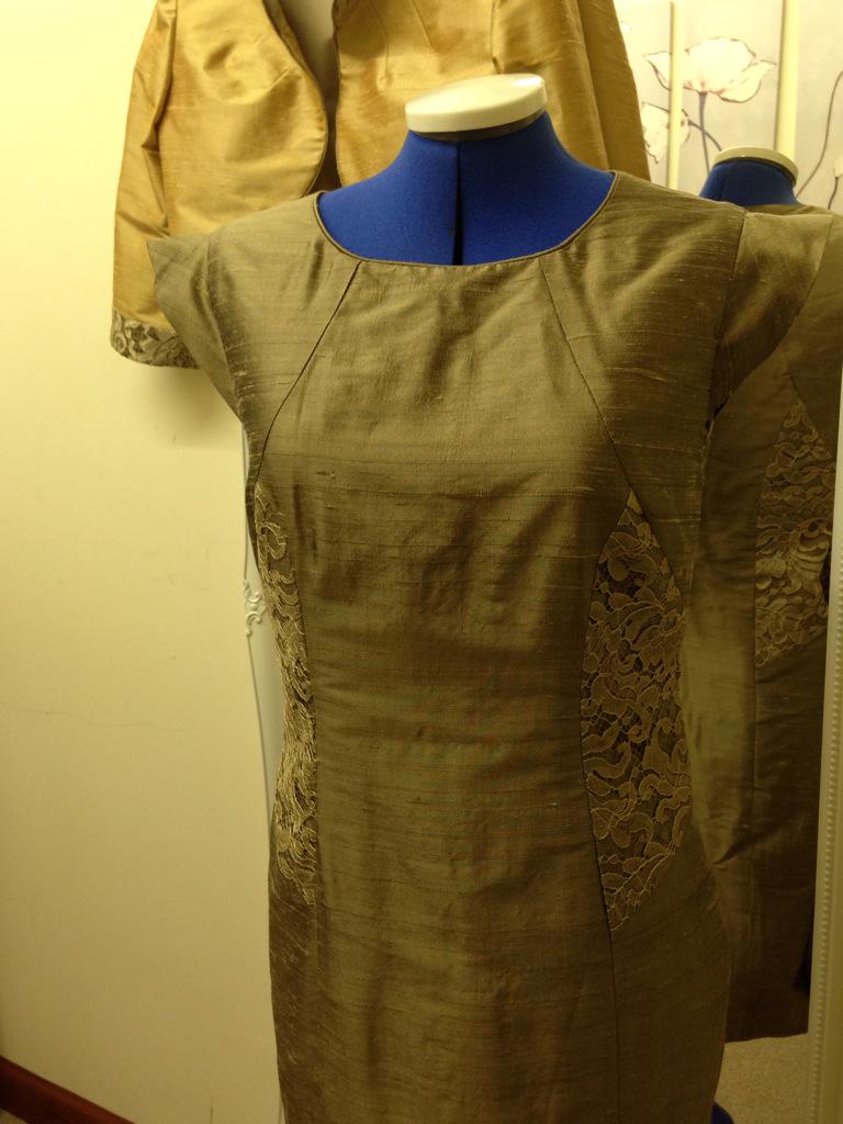 Bespokebysummer's tweet photo. New sample! #silk #lace #motherofthebride #motherofthegroom #variouscolours http://t.co/tmMbHkiM8O