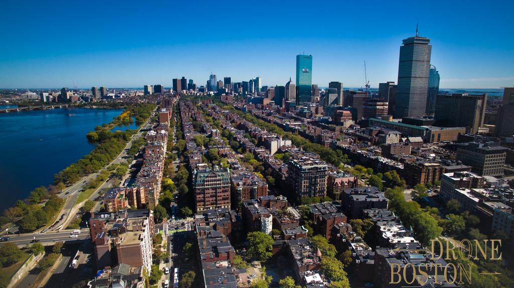 Droneonboston's tweet photo. Spent some time yesterday flying through # Charlestown and the #backbay area. #Droneonboston #aerialsolution http://t.co/8M8hFBX6iT