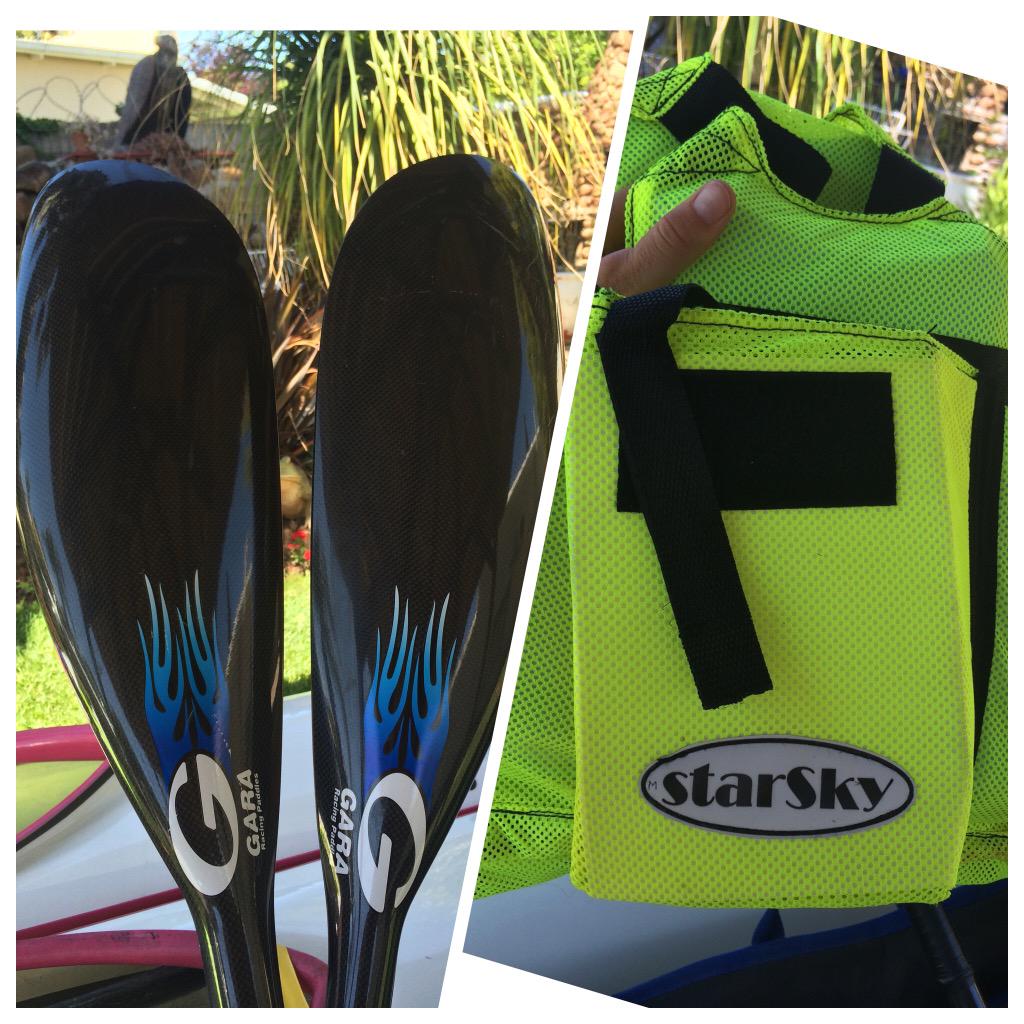 Thanks to <a href="/garapaddles/">Gara Racing Paddles</a> for the new tips on my paddles for @HansaFish and <a href="/StarskyStarr/">Starsky</a> for my bright life jacket:)