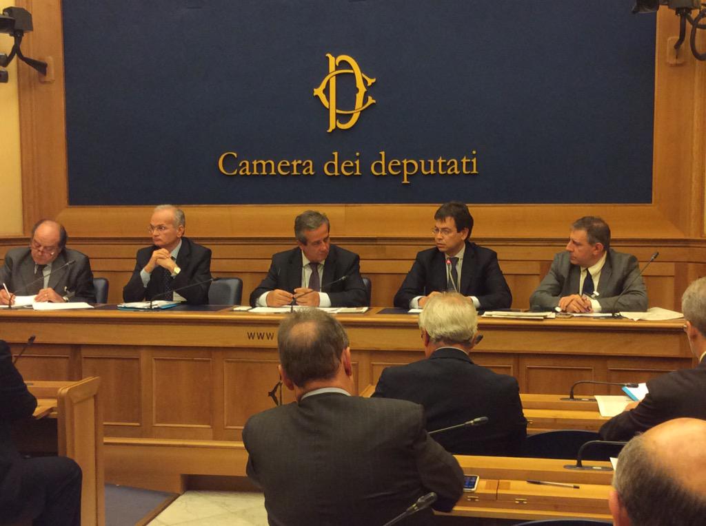 Deputati PD tweet media