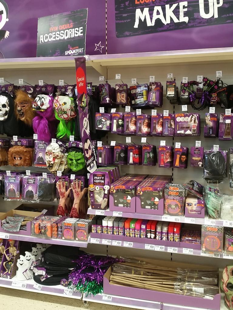 TescoExtraNotts's tweet photo. Halloween is here! Some brilliant spooky stuff in our range which has launched today! http://t.co/xaCnsflFs9