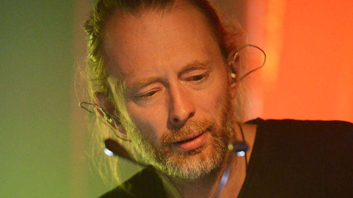 Happy Birthday to Radiohead frontman Thom Yorke. 47 today.
 Radiohead- House Of Cards (2007) 