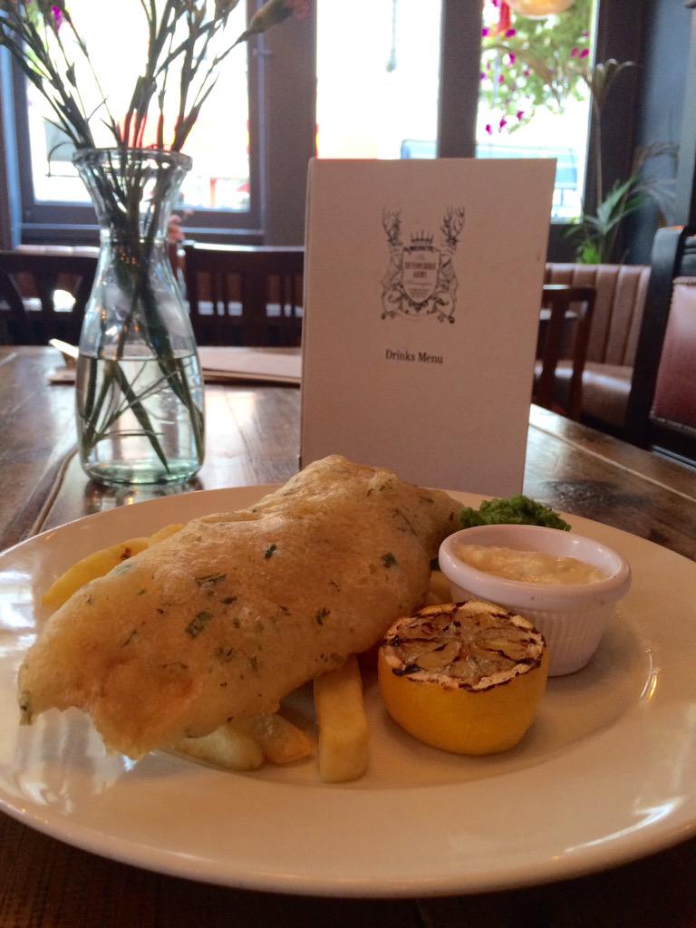 92charchar's tweet photo. It's rainin, it's pouring, the old man is snoring so I went to dev for a hot beverage and fish +chips this morning" http://t.co/XHvaI11TTD