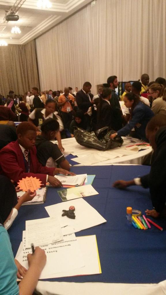 CTExpo's tweet photo. #CTExpo making new friends during the morning activity. http://t.co/zILLBtdWp0
