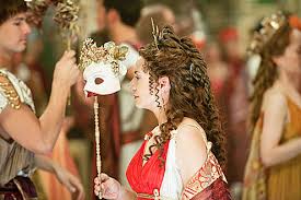 ViselliTania's tweet photo. I wish I had a loudspeaker 2 shout how much #TheBorgias fans want S4 plz @Amazon_Studios http://t.co/9IXGjUyuPc